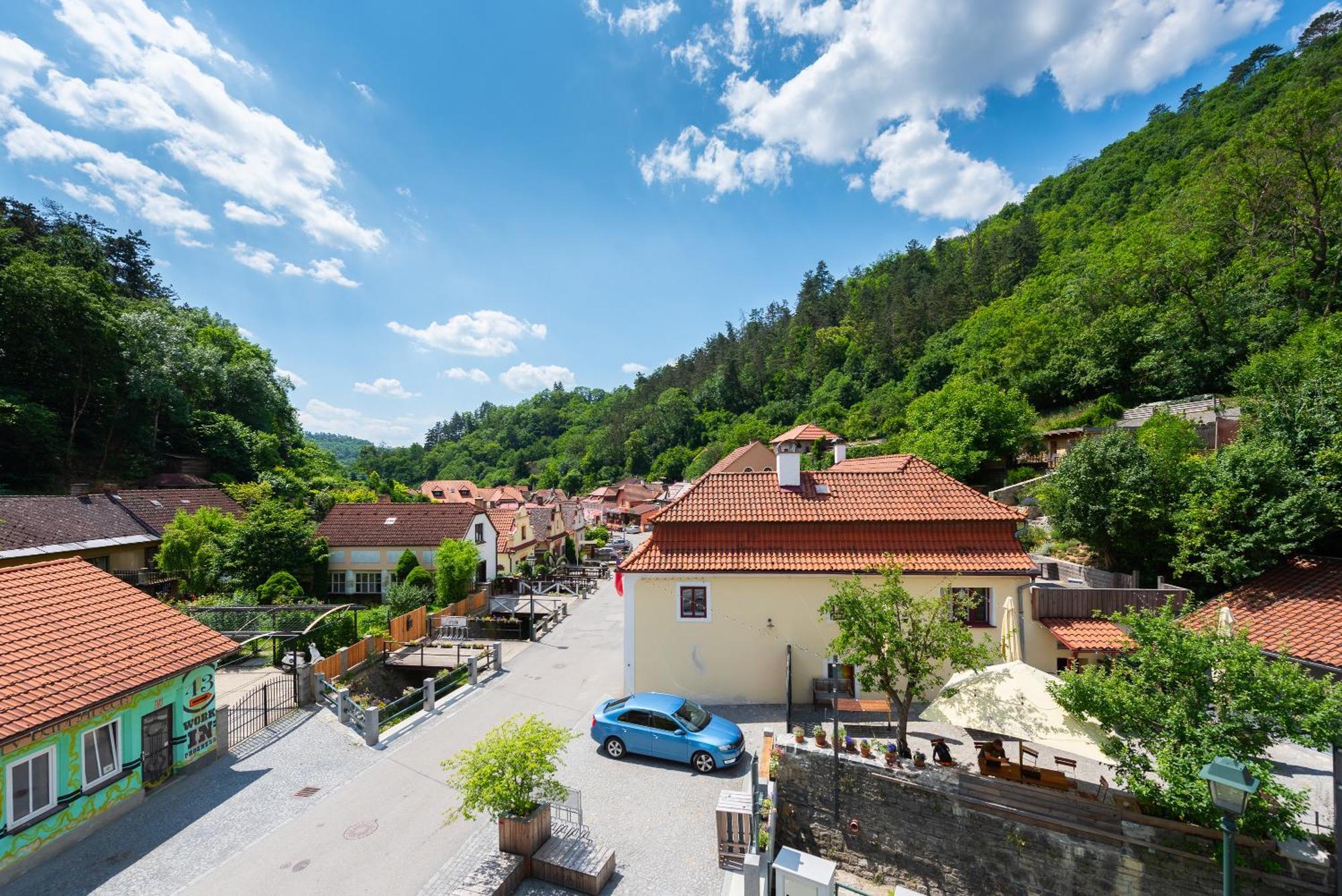 Apartman Muzeum Obchodu Karlštejn Exterior foto